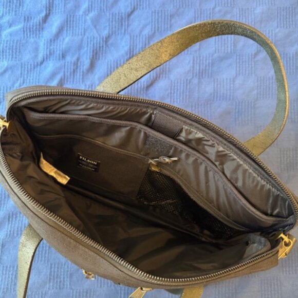 Filson Briefcase Navy - Picture 4 of 4